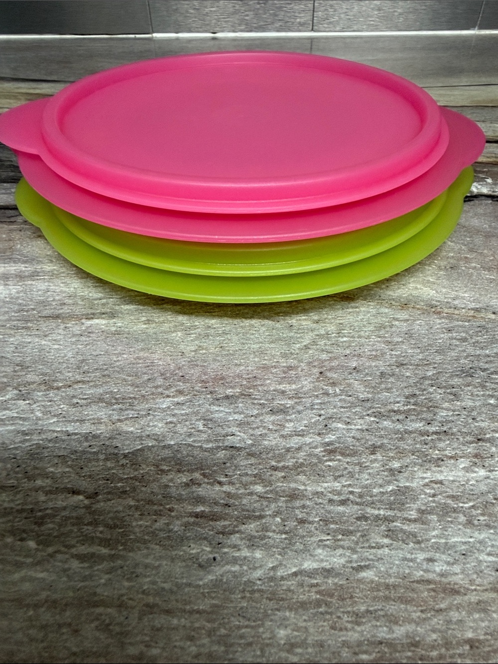 Tupperware Collapsible Flat Out Containers - Picture 8 of 8
